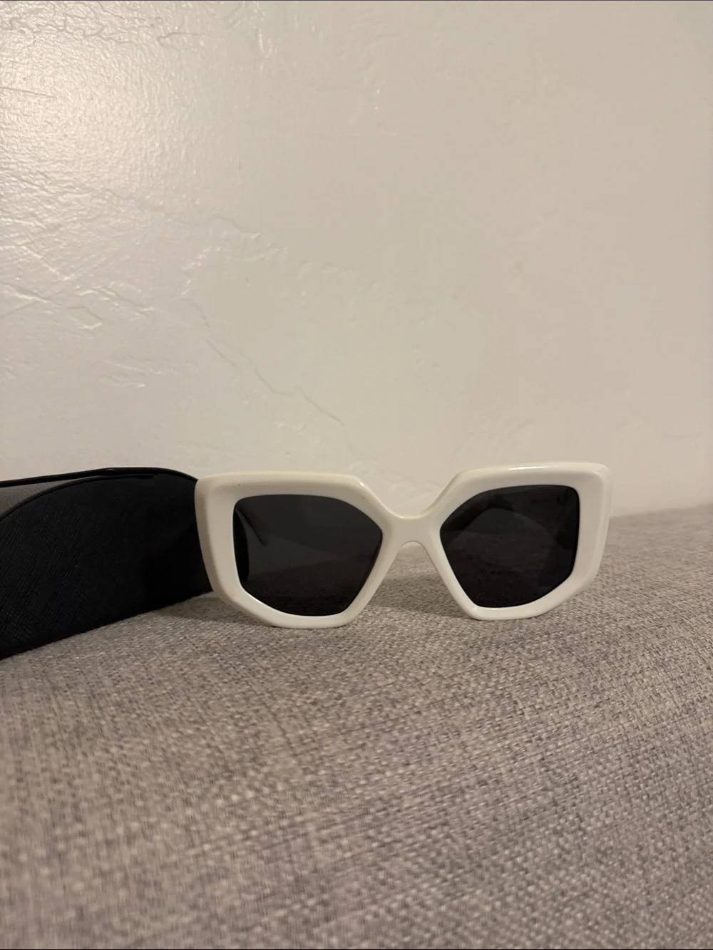 Prada White Cat-Eye Sunglasses with Black Lenses